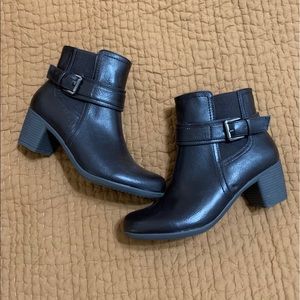 NWT Croft & Barrow Brown Heeled Boot